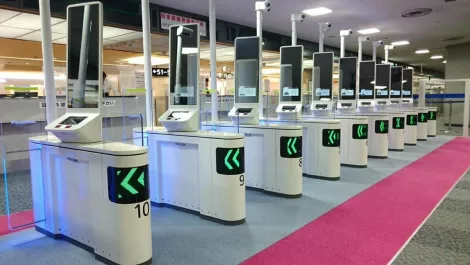 Japan rolls out more facial recognition gates at airports
